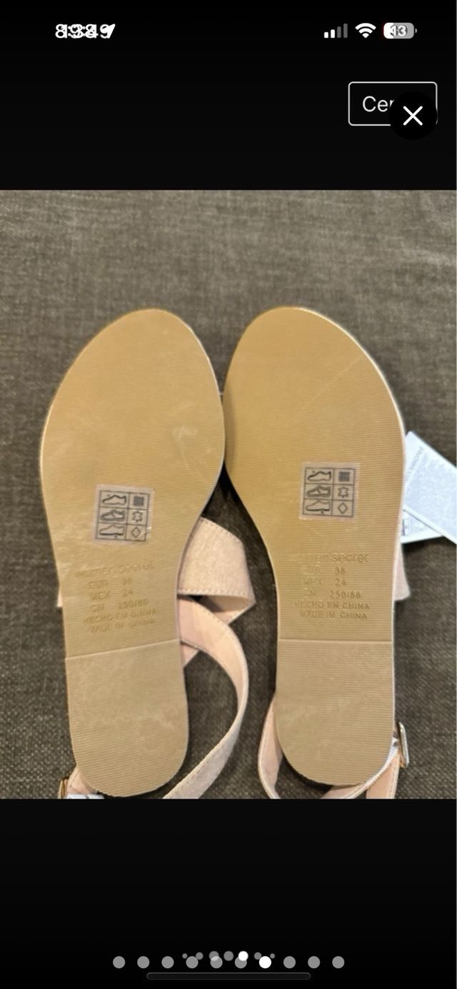 Sandalias beige piel