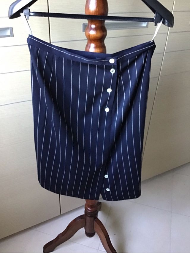 Completo giacca e gonna Deni Cler blu e bianco