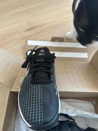 Nike metcon 8 blancas y negras sin estrenar
