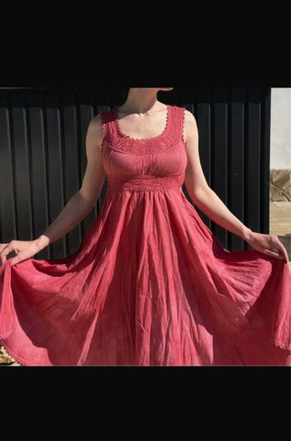 Vestido rosado midi boho