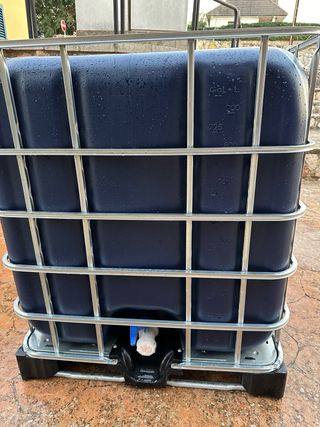 Depósitos agua 1000L 