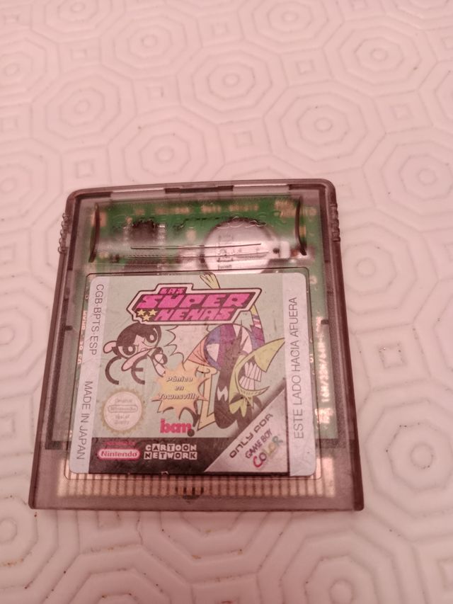 Gioco a colori Super Babes per Game Boy