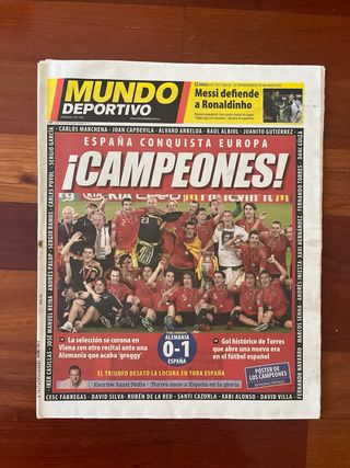 Lote. Periodicos, España Campeona del Mundo