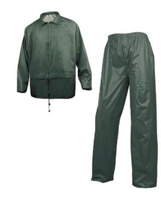 Trajes impermeables verde oliva (2)