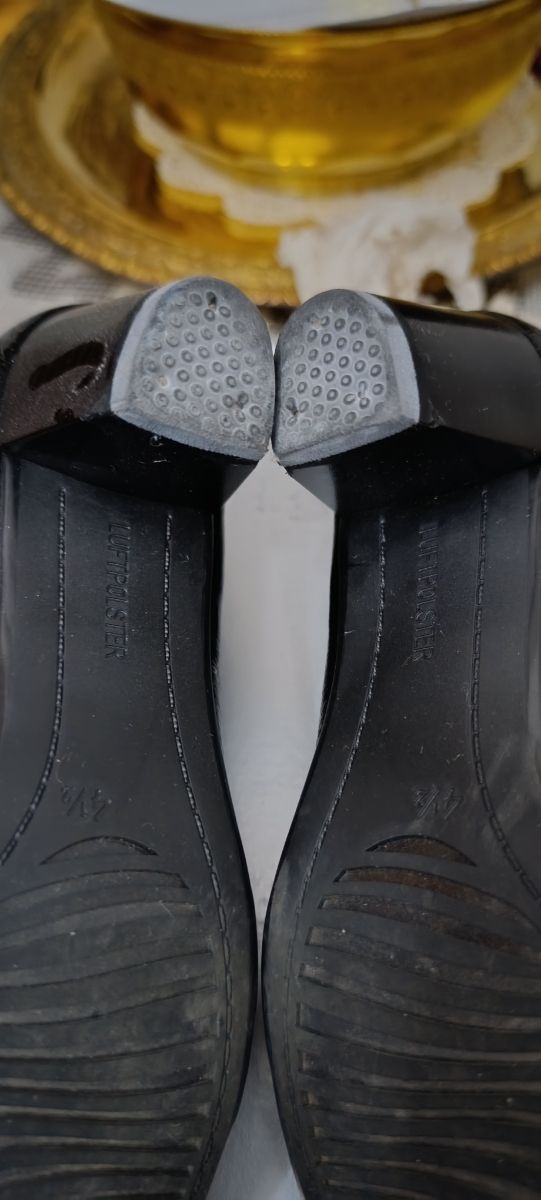 Scarpe Gino Gab nere tacco 4,5