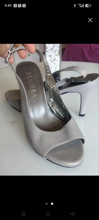 Sandalias ZENDRA grises