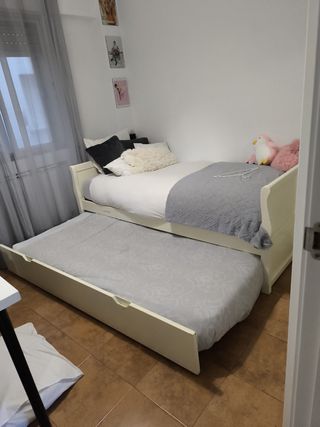 Cama nido de madera robusta