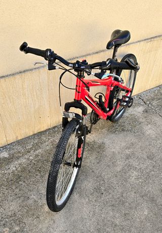 Bicicleta media 24" marca Conor