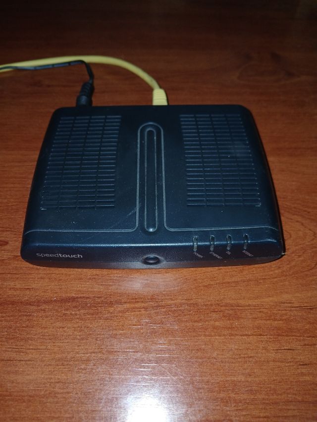 Router moderno Thomson