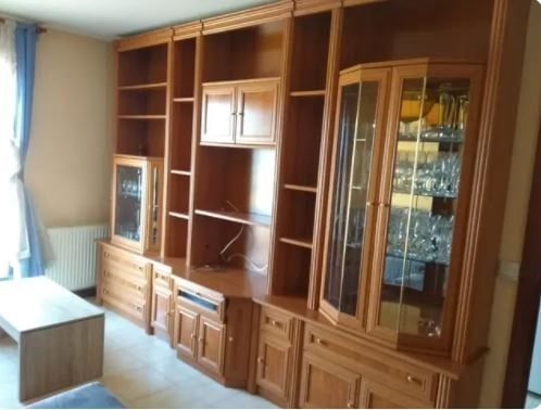 Mueble salón de madera