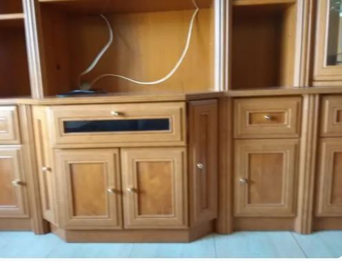 Mueble salón de madera