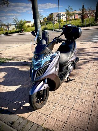 Moto Kymco Yager 300i