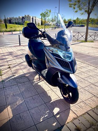 Moto Kymco Yager 300i
