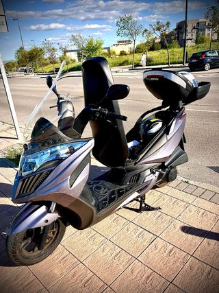 Moto Kymco Yager 300i