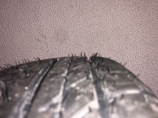 neumatico con llanta.