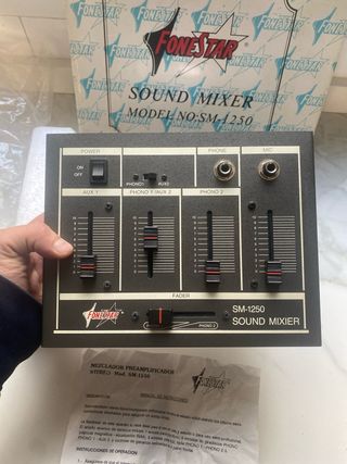 Mesa de mezclas Fonestar SM 1250