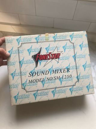 Mesa de mezclas Fonestar SM 1250
