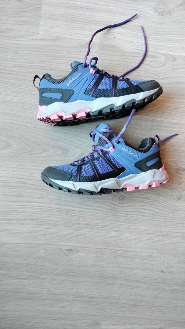 Zapatillas Columbia Trekking - N°38.