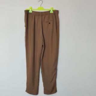 Conjunto Blusa y pantalón " talla L " TODO 3€.