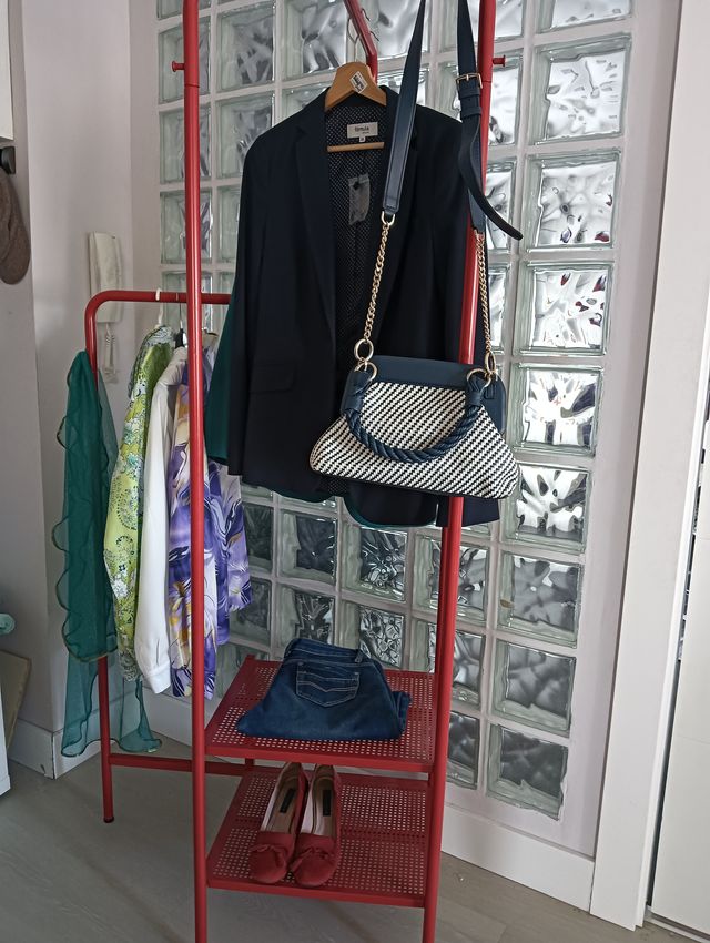 Perchero, burro para ropa, expositor