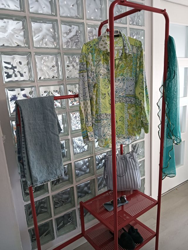 Perchero, burro para ropa, expositor