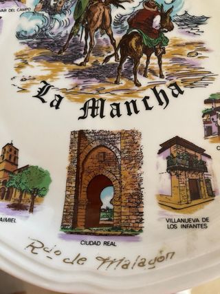 Plato cerámica escena de Don Quijote de La Mancha