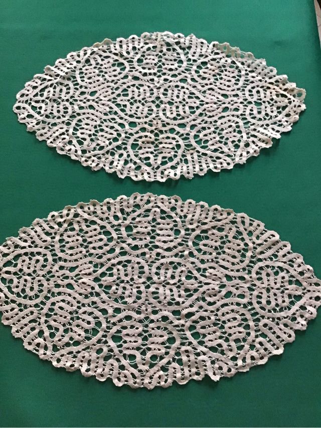 Centrini tombolo: coppia ovali