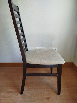 4 Sillas para encolar y tapizar 