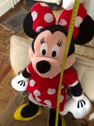 2 muñecas Minnie grande y pequeña Disney