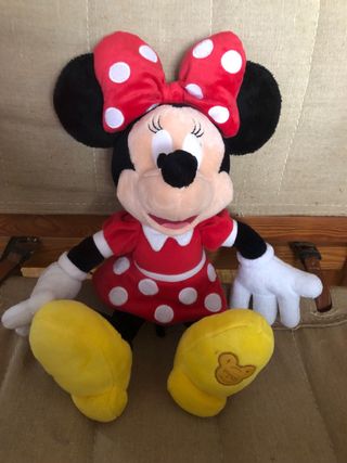 2 muñecas Minnie grande y pequeña Disney