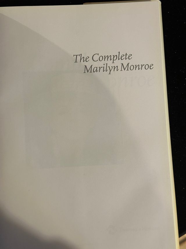Libro “The Complete Marilyn Monroe” Adam Victor  Edición inglés