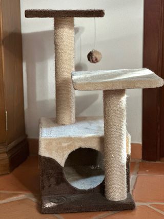 Árbol Torre para gatitos marca Kerbl