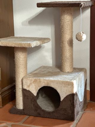Árbol Torre para gatitos marca Kerbl