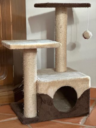 Árbol Torre para gatitos marca Kerbl