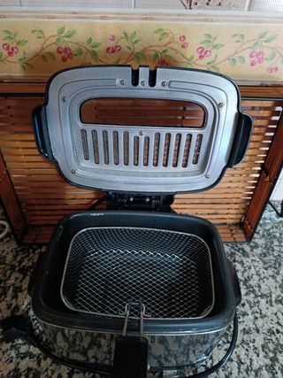 Freidora c/cesta, poco uso