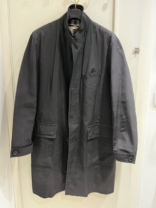 Gabardina Burberry negra - Talla L