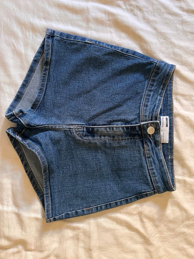Short vaquero Bershka Talla 34