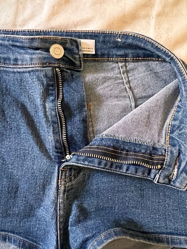 Short vaquero Bershka Talla 34