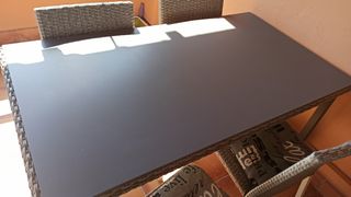 Conjunto mesa y sillas exterior