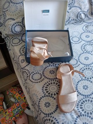 Sandalias MARYPAZ beige plataforma