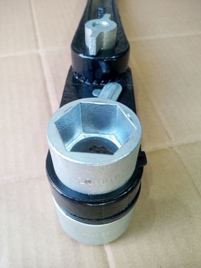 Llave carraca TRUMBULL MFG con vasos 36-30mm nueva