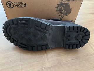 Botas Natural World talla 43 hombre