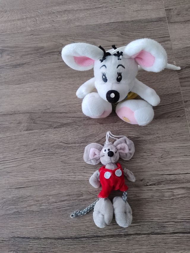 11 Peluche Animali vario tipo.