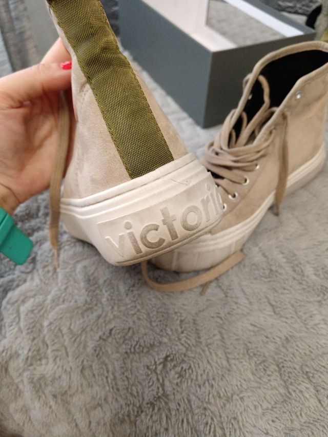 Botas Victoria Beige - Talla 38