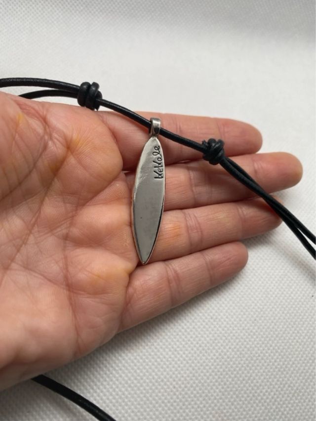 Collar plata surf - cuero negro