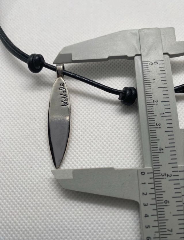 Collar plata surf - cuero negro