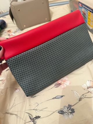 Bandolera inro mediano carolina herrera