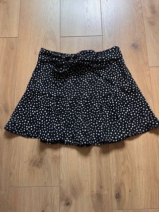 Minifalda negra lunares - cintura alta