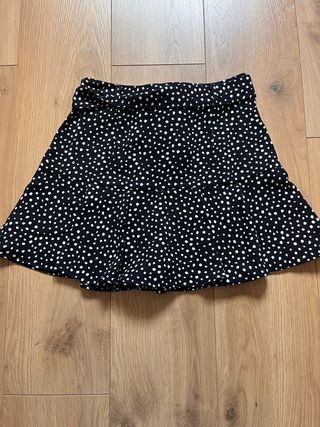 Minifalda negra lunares - cintura alta