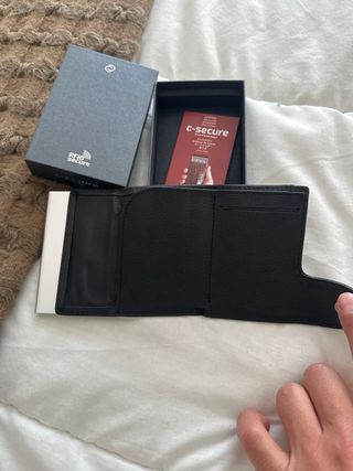 Tarjetero C-Secure RFID negro